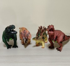 SET Di 4 Dinosauri in gomma