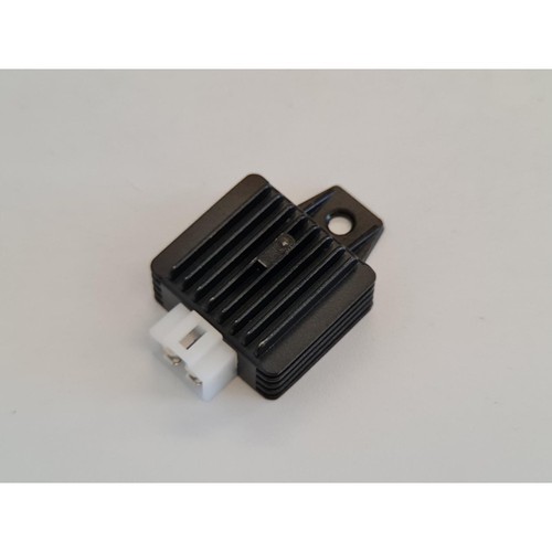 Regolatore tensione 12v quad - 12v,