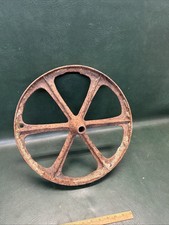 Antica ruota per carriola