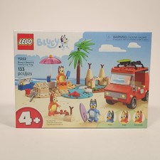 LEGO 11202 Bluey Beach &