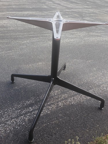 Herman miller eames tavolo - herman,