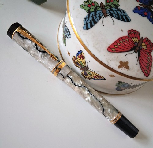 Parker duofold black and - black, pearl