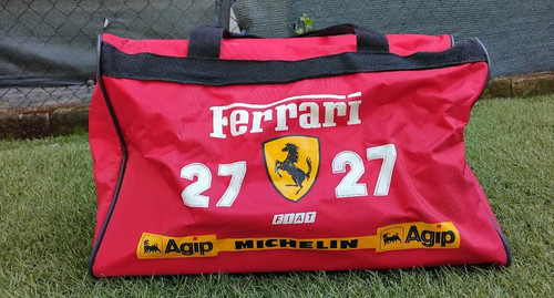 Ferrari team gilles - team,