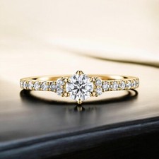 Anello di fidanzamento in oro