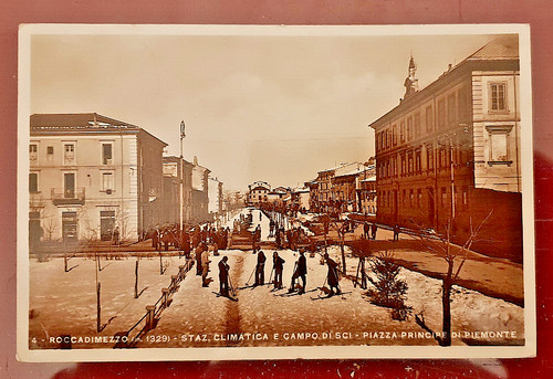 Cartolina rocca mezzo - cartolina, di