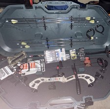 PSE Surge Bow with Case