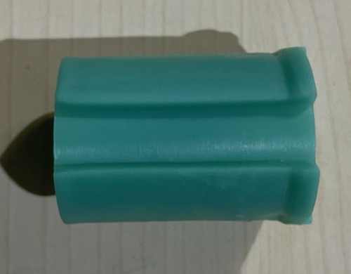 Inbuto serbatoio benzina