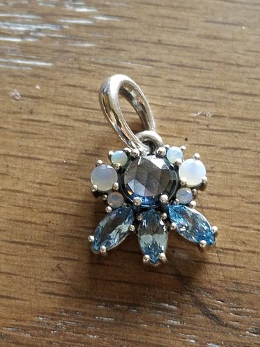 New authentic pandora - new,