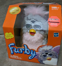 NUOVO CON SCATOLA 2001 Furby