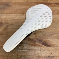 Sella bici Fizik Antares 00 Busyman 138 mm pelle bianca finitura Baum Cycles 155 g