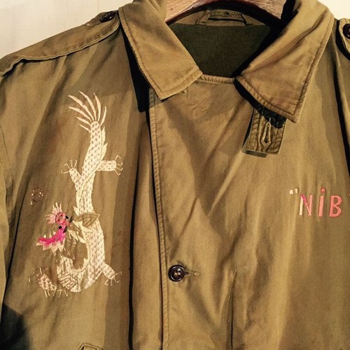 Vintage 1940s original - vintage,