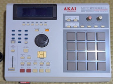 AKAI MPC 2000XL MIDI