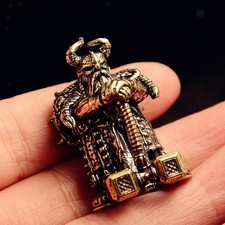 Statua del Dio Martello