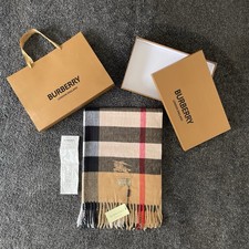 BURBERRY London NEW Classic
