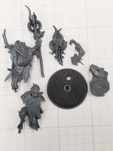 Warhammer quest bits darkwater - quest,