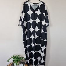 Abito Marimekko Uniqlo lino