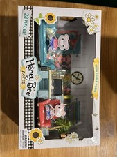 Honey Bee Acres Cozy Living Room 28 Piece Play Set