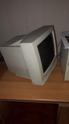 Monitor colori 17 pollici - pc, a