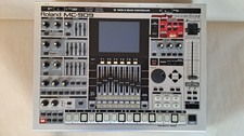 Roland MC-909 Scatola