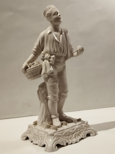 Statua ceramica bianca - in,