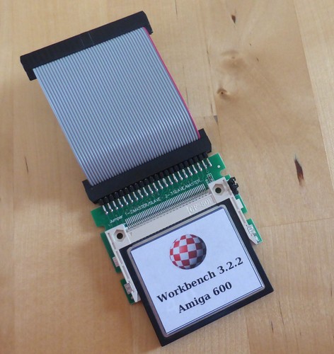 Amiga 600 workbench 2 - 3.2.2, +