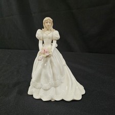 Statuina sposa porcellana