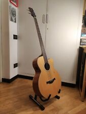 Basso acustico elettrificato HOFNER mod. HA -B03