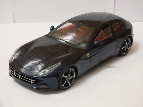 Ferrari hot wheels - ff, 1/18