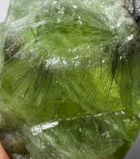 87 Cristallo peridoto con