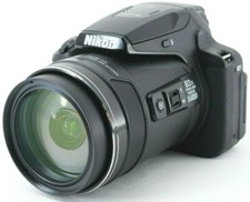 fotocamera digitale compatta