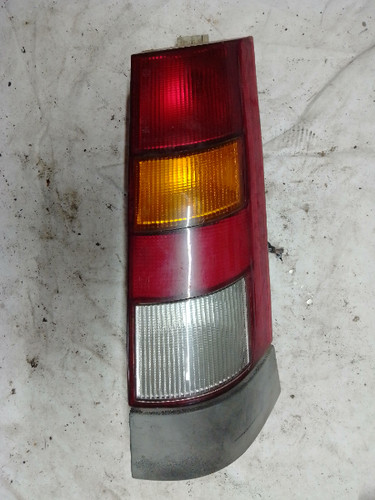 Feu renault r5 1992 - feu,