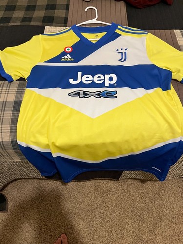 Juventus 2021 third - 2021/22,