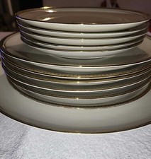 servizio piatti vintage ( 12 piatti BAVARIA very  Fine Porcellana Bordo Dorato 