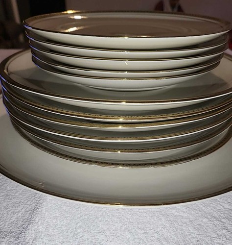 Servizio piatti vintage 12 - vintage,