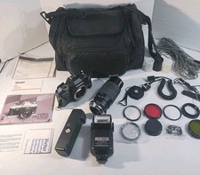 Pacchetto fotocamera Yashica FX 103 Program Red Line Kyocera con obiettivi e accessori 