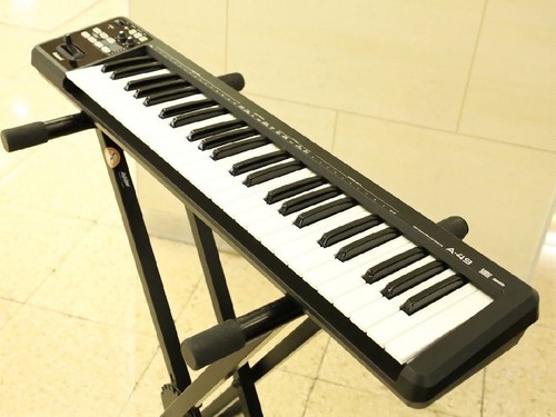 Roland midi keyboard - a-49,