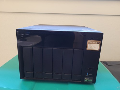 Qnap 673 nas - ts-673, r-series