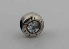 Autentico Charm Pandora