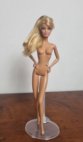 Barbie doll top model - doll,