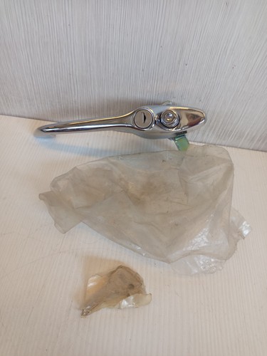 Maniglia lato guida nuova - lato,