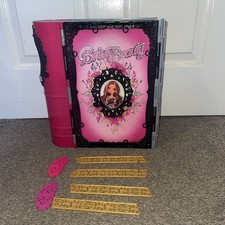 Ever After High Thronecoming