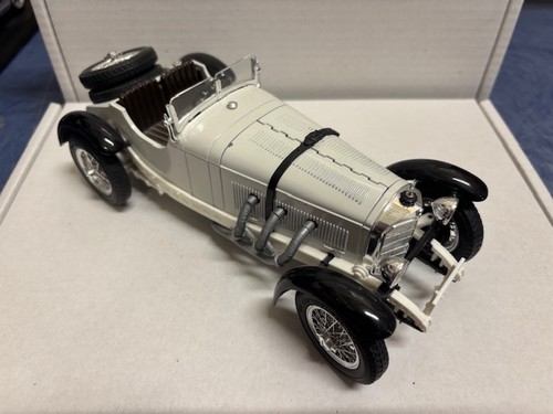 Bburago mercedes benz ssk - mercedes-benz,