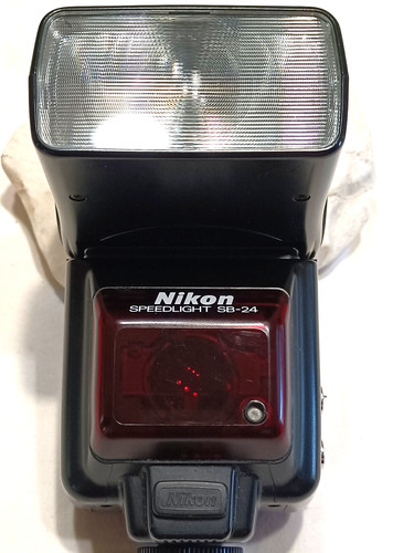 Flash genuine nikon ttl - nikon, sb-24