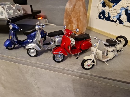 Modellini vari vespa - modellini,