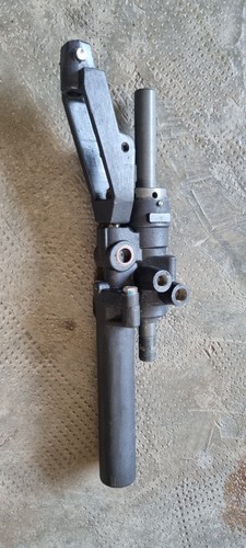 Cilindro idroguida - ​cilindro,