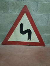 Cartello / insegna stradale in ferro DOPPIA CURVA LA PRIMA A SINISTRA anni 80