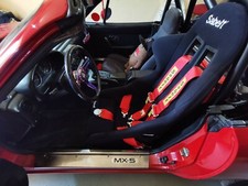 Staffa di montaggio sedile