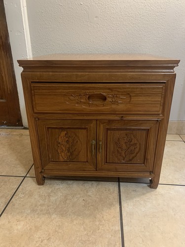 Comodino vintage metà secolo