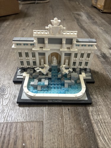 Lego architecture fontana - lego, di