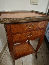 Antico mobiletto comodino stile Luigi XV fatto a mano